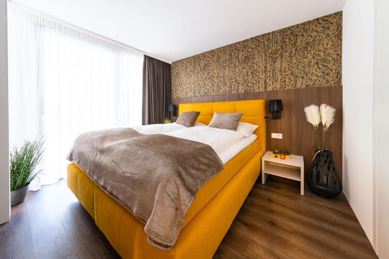 Gerharts Premium City Living - Center Of Brixen With Free Parking And Brixencard Exterior photo